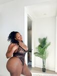 ROXIE2THICK Onlyfans pictures