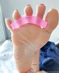 Ariel Feet Onlyfans pictures