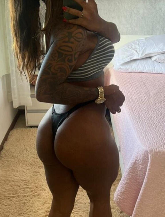 TS Bacelar  Onlyfans pictures