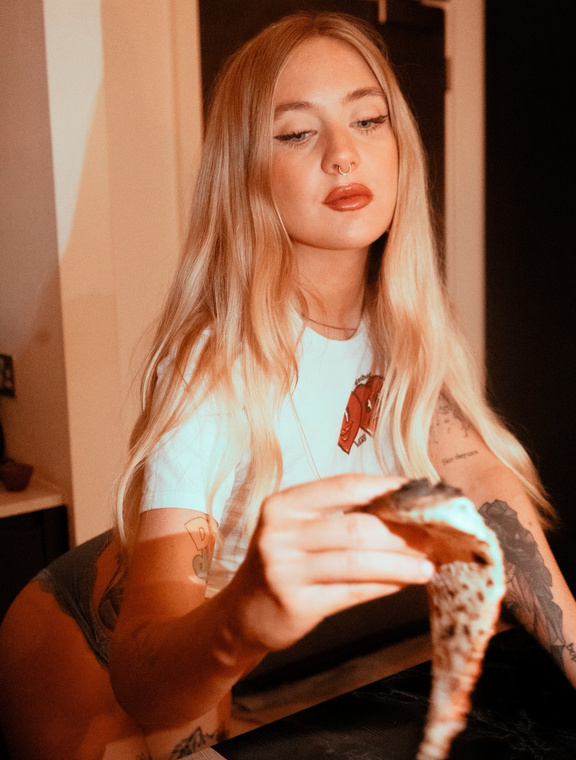 Macbuff  Onlyfans pictures