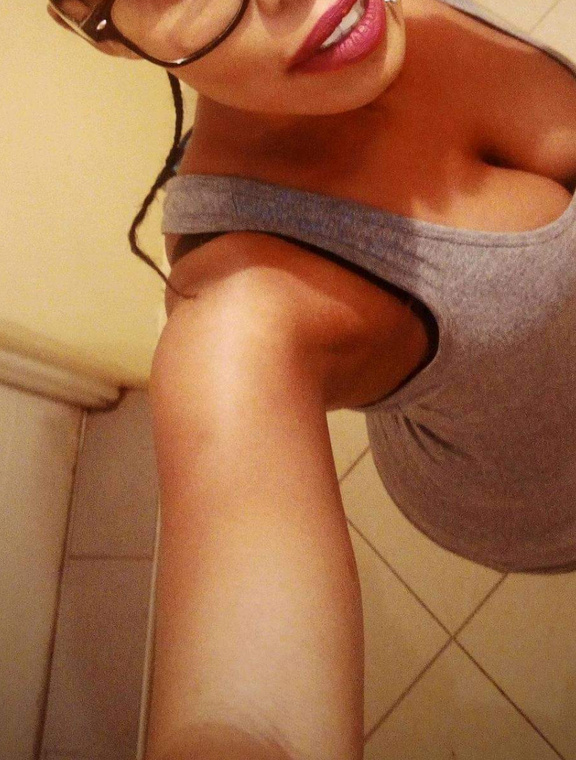 FetishFreaksAfrica Onlyfans pictures