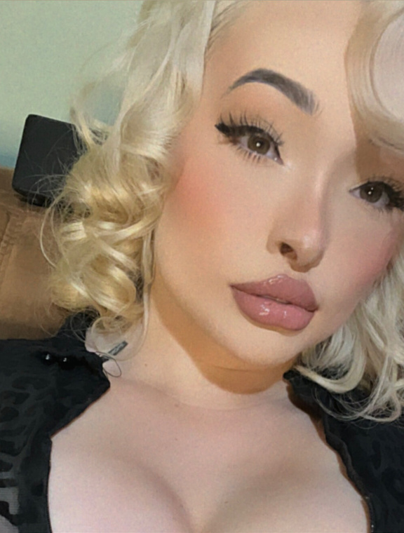 Cherrybarbie Onlyfans pictures