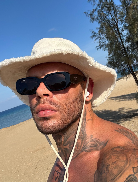 MASTER ARES  Onlyfans pictures