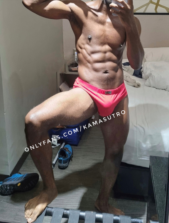 Kamasutro Onlyfans pictures