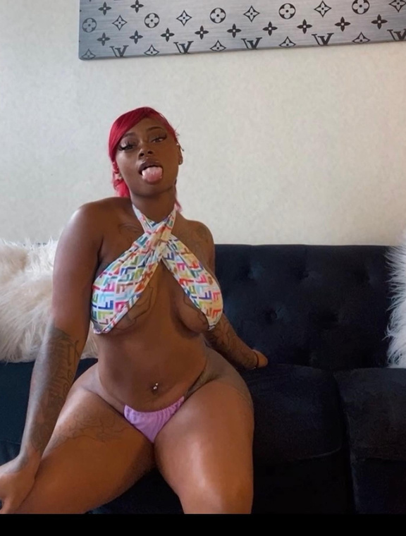 Boss Skylar Onlyfans pictures