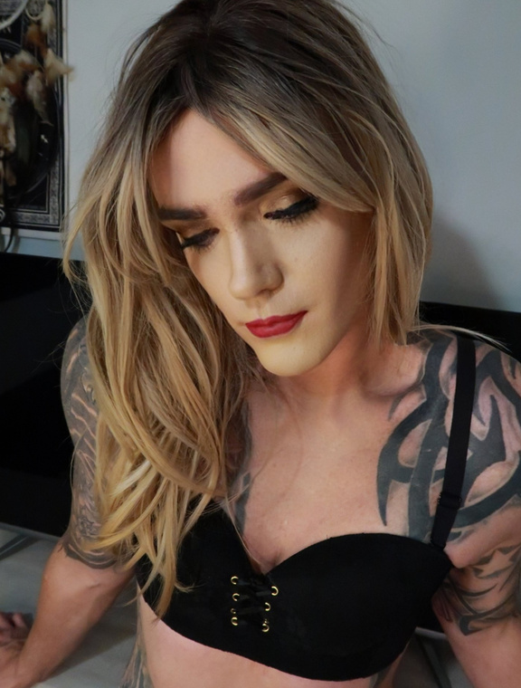 Badgurlyuna Onlyfans pictures