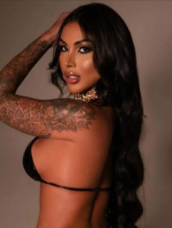 Caroline Muniz Onlyfans pictures