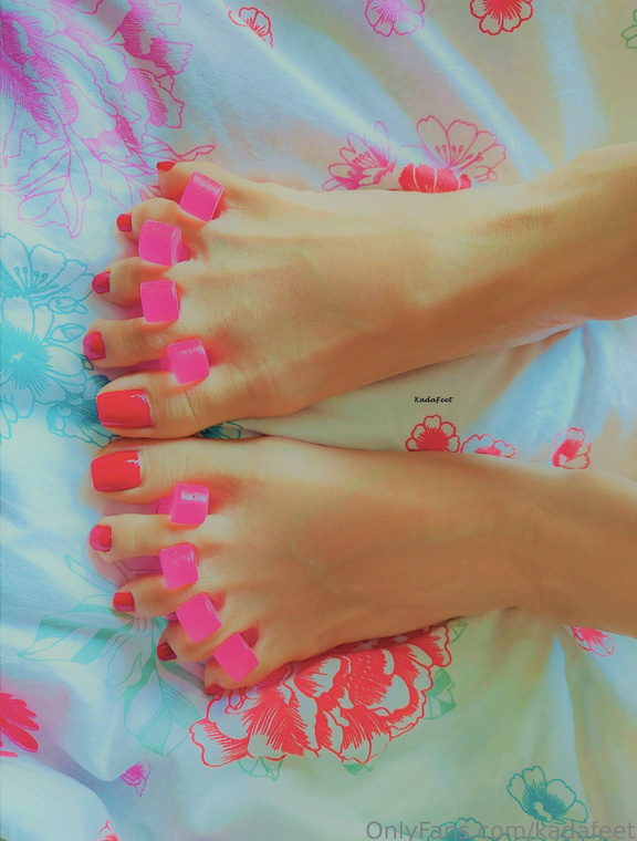 Ariel Feet Onlyfans pictures